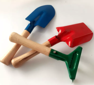 ชุดอุปกรณ์ทำสวนพลั่ว จอบ คราด