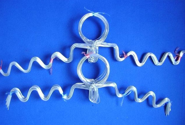 ลวดมัดต้นยาง5.5"1.65M#14*1000