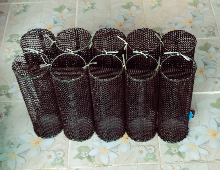 แงบกบ กลาง