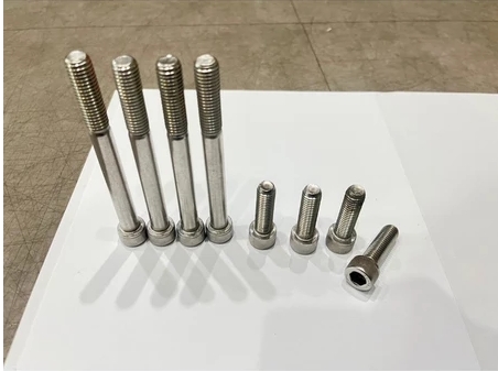 นอตหัวจมSSM4X10