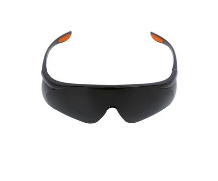 แว่นตาเชื่อมดำเข้มEAGLE ONE#8