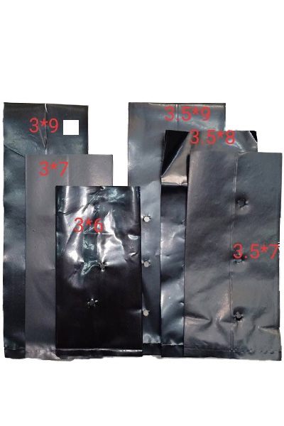 ถุงเพาะชำ 3X9"