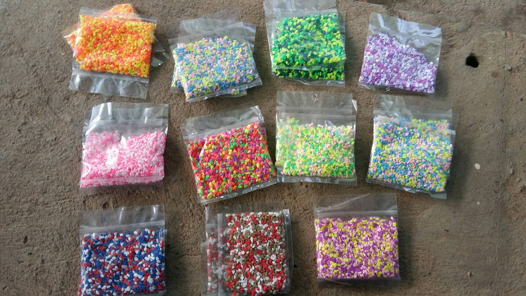 หินสีคละสี80G