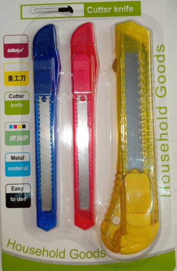 ชุดมีดคัตเตอร์3ชิ้นS046*12