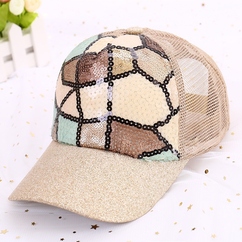 หมวกแก๊ปแฟชั่นคละแบบ